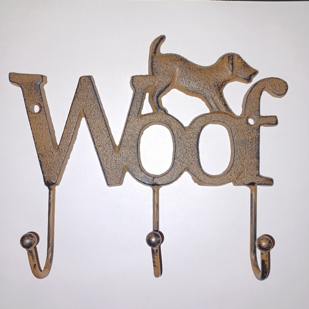 Dog leash rack